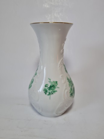 Ваза винтажная Royal KPM "Зеленый цветок", 16 см, Германия, 1960-70гг.