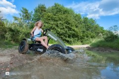 BERG Go-Kart mit XL-Rahmen Jeep Revolution mit Dreigangschaltung Grun ab 5 Jahren Карт с рамой XL Jeep Revolution с 3 передачами зеленый с 5 лет