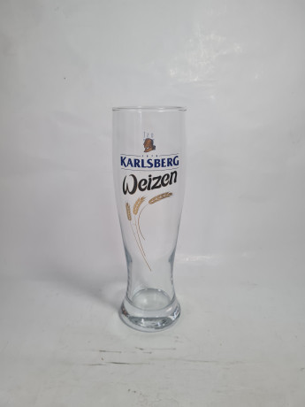 Бокал пивной винтажный Karlsberg Weizen, стекло, 0.5 л, 24 см, Германия, 1970-80гг.