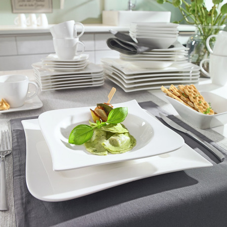 Ritzenhoff & Breker Ritzenhoff & Breker Kombiservice Melodie 42-tlg. Weiss Комбинированный сервиз Ritzenhoff &amp; Breker Мелодия, 42 предмета.