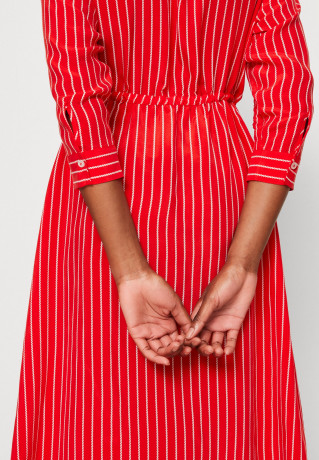 Tommy Hilfiger ROPE MIDI SHIRT DRESS Shirt dress fireworks ПЛАТЬЕ-РУБАШКА МИДИ ROPE Платье-рубашка салют