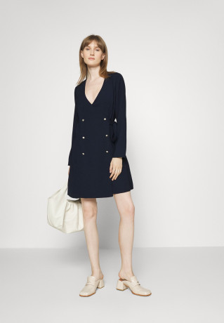 Tommy Hilfiger CREPE WRAP DRESS Day dress desert sky ПЛАТЬЕ ИЗ КРЕПА С ЗАПАХОМ Повседневное платье небо пустыни