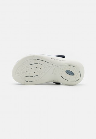 Crocs LITERIDE 360 UNISEX Pantolette flach navy/blue grey LITERIDE 360 UNISEX Мюли на плоской подошве темно-синий/серо-голубой