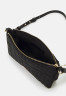 Tommy Hilfiger CHIC CROSSOVER Across body bag black CHIC CROSSOVER Сумка через плечо черный