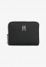 Tommy Hilfiger MEDIUM PEBBLE GRAIN MONOGRAM  Wallet black СРЕДНЯЯ ГАЛКА МОНОГРАММА Бумажник черный
