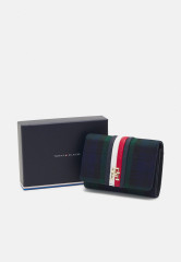 Tommy Hilfiger EMBLEM MED Wallet blackwatch ЭМБЛЕМА МЕД Кошелек черные часы