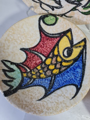 Набор декоративных тарелок винтажных Toledo, керамика с красочным рисунком: рыба, петух, осел, рыба, 4 шт х 20,5 x 4,5 см, Испания, 1960-70гг.