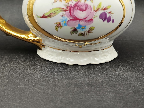 Кружка винтажная JDME Czechoslovakia 78 er с ручкой, цветочный декор с позолотой, фарфор, 17 х 11 см, Чехословакия, 1960-70гг.