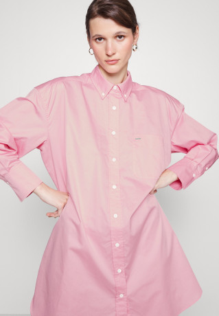 Tommy Hilfiger ICONS ARCHIVE DRESS  Day dress cupid pink ICONS ARCHIVE DRESS Повседневное платье амур розовый