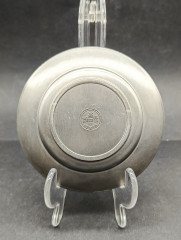 Тарелка декоративная винтажная WMF &quot;Рембрандт. Автопортрет с Саскией&quot;, объемный декор, олово, 26 см, Германия, 1960-70гг.