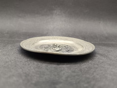 Тарелка декоративная винтажная WMF &quot;Рембрандт. Автопортрет с Саскией&quot;, объемный декор, олово, 26 см, Германия, 1960-70гг.