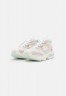 Nike Sportswear ZOOM AIR FIRE Sneaker low pearl white/white/pale ivory/iced lilac/barely green ZOOM AIR FIRE кроссовки женские низкие жемчужно-белый/белый/светлая слоновая кость/бледно-сиреневый/бледно-зеленый