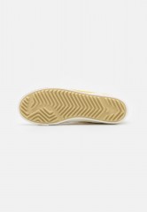 Nike Sportswear BLAZER MID #x27;77 JUMBO UNISEX Sneaker high wheat grass/vivid sulfur/sail/wheat grass/black/team orange BLAZER MID #x27;77 JUMBO UNISEX — Высокие кроссовки женские пырей/яркая сера/парус/пырей/черный/оранжевая команда