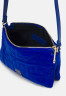 Tommy Hilfiger CHIC CROSSOVER Across body bag ultra blue CHIC CROSSOVER Сумка через плечо ультра синий