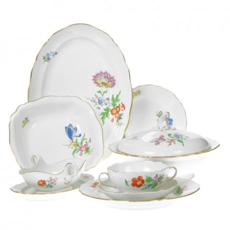 Meissen Meissen  'Neuer Ausschnitt - Blume 3 schrag bunt mit Goldrand' Tafelservice 6 Personen 28-tlg. Meissen "New cut - 3 цветка по диагонали с золотой каймой" Сервиз на 6 персон, 28 предметов.