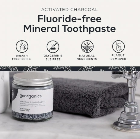 Georganics Mineral Toothpaste Activated Charcoal, 60 ml Зубная паста  с активированным углем, отбеливающая, без фтора, без SLS, с кокосовым маслом, натуральная, 60 мл
