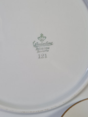 Чайное трио винтажное Winterling Roslau Bavaria, белый фарфор с разноцветным узором и позолотой, 10 x 6,5 см / 14,5 см / 19,5 см, Германия, 1960-70гг.