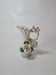 Ваза с фактурной розой "Чайная роза", 9см x 12.5см, Тайвань, 1960-70гг.