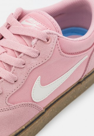 Nike SB CHRON 2 UNISEX Sneaker low pink glaze/sail/pink glaze/light brown/black CHRON 2 UNISEX Низкие кроссовки женские розовая глазурь/парус/розовая глазурь/светло-коричневый/черный