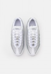 Nike Sportswear AIR MAX 95 Sneaker low white/metallic silver AIR MAX 95 низкие кроссовки женские белый/серебристый металлик