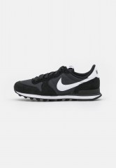 Nike Sportswear INTERNATIONALIST Sneaker low black/white/dark smoke grey INTERNATIONALIST Низкие кроссовки женские черный/белый/темно-серый дым