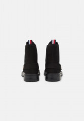 Tommy Hilfiger COIN FLAT BOOT Classic ankle boots black COIN FLAT BOOT Классические ботильоны черный