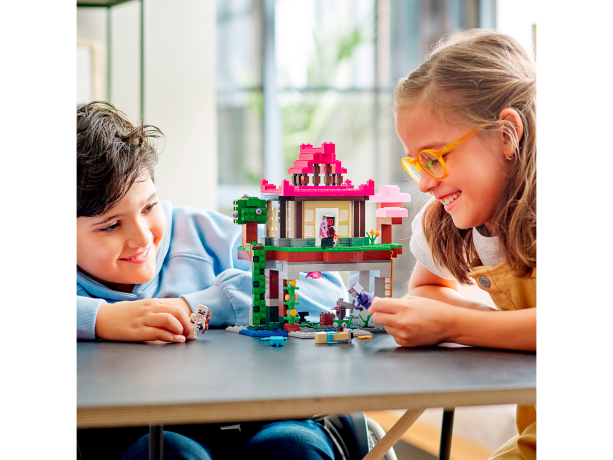 Lego Das Trainingsgelande Тренировочная площадка