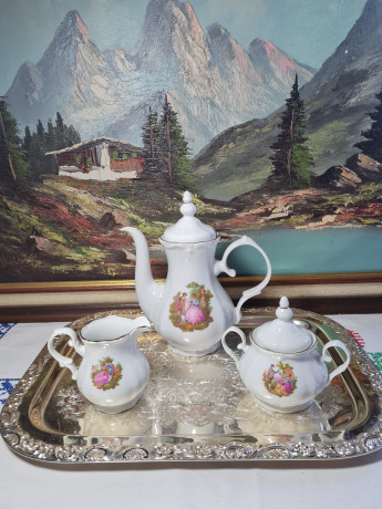 Набор для чая винтажный Apulum "Влюбленная пара", чайник, молочник, сахарница, фарфор, Румыния, 1960-70гг.