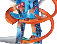 Mattel Hot Wheels Himmelscrash-Turm inkl. 1 Spielzeugauto Hot Wheels Sky Crash Tower с 1 игрушечной машинкой