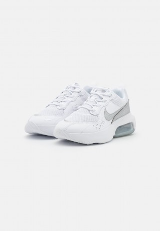 Nike Sportswear AIR MAX VERONA Sneaker low white/metallic silver AIR MAX VERONA Низкие кроссовки женские белый/серебристый металлик