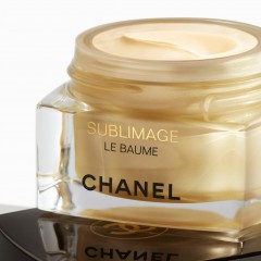 CHANEL LE BAUME SCHUTZENDER, BERUHIGENDER UND REGENERIERENDER BALSAM  LE BAUME ЗАЩИТНЫЙ, УСПОКАИВАЮЩИЙ И РЕГЕНЕРИРУЮЩИЙ БАЛЬЗАМ