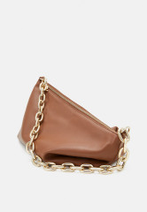 Tommy Hilfiger CASUAL CHIC Handbag cognac CASUAL CHIC сумочка коньяк