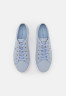 Tommy Hilfiger ESSENTIAL Trainers breezy blue ESSENTIAL Кроссовки свежий синий
