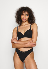 Tommy Hilfiger THONG Thong black ТОНГ стринги черный