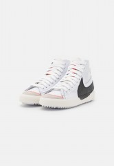 Nike Sportswear BLAZER MID #x27;77 JUMBO Sneaker high white/black/sail/team orange BLAZER MID #x27;77 JUMBO — Высокие кроссовки женские белый/черный/парус/командно-оранжевый