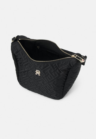 Tommy Hilfiger FLOW SHOULDER BAG Handbag black СУМКА НА ПЛЕЧО FLOW Сумка черный