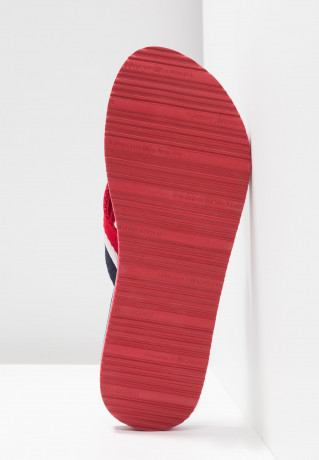 Tommy Hilfiger LOVES BEACH T-bar sandals blue LOVES BEACH Сандалии с Т-образной перемычкой синий