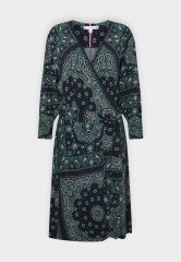 Tommy Hilfiger BANDANA WRAP KNEE DRESS Day dress desert sky ПЛАТЬЕ-БАНДАНА С ЗАПАХОМ НА КОЛЕНА Повседневное платье небо пустыни