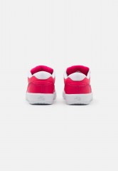 Nike SB FORCE 58 PRM UNISEX Sneaker low rush pink/black/white/court purple FORCE 58 PRM UNISEX кроссовки женские низкие насыщенно-розовый/черный/белый/придворно-фиолетовый