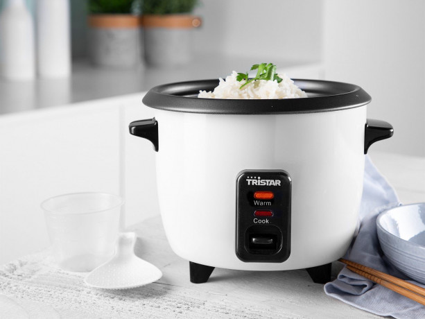 Tristar Tristar Reiskocher Reiskocher 0.6L, Reis fur bis zu 3 Personen  Рисоварка Tristar рисоварка 0,6л, рис на 3 персоны