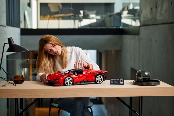 Lego Ferrari Daytona SP3 Феррари Дайтона СП3