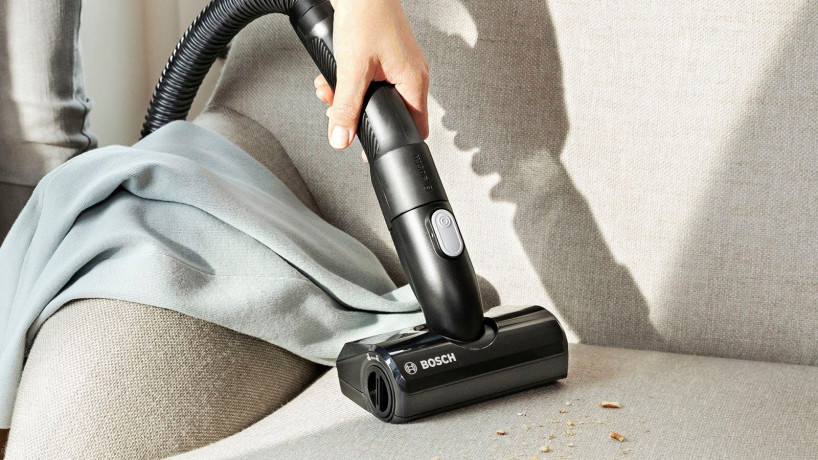 BOSCH BOSCH Akku-Stielstaubsauger Unlimited 7 BSS711MTB, beutellos, 40 Min. Laufzeit, knickbares Rohr, inkl. umfangreichen Zubehor  Беспроводной пылесос BOSCH Unlimited 7 BSS711MTB, без мешка, время работы 40 минут, гибкая трубка, включая широкий выбор ак