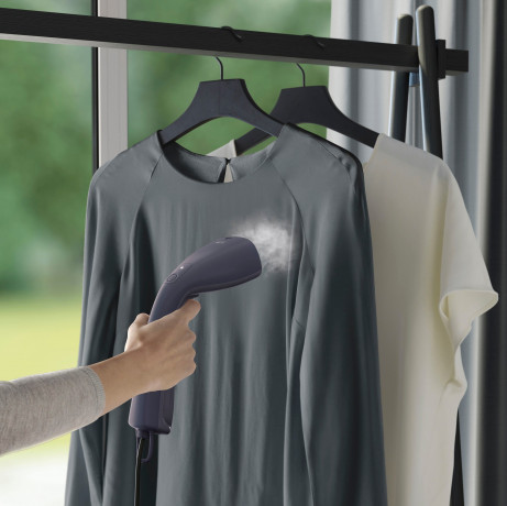 AEG AEG Dampfburste DELICATE 7000 (HS7-1-4MN), 1400 W, schnell einsatzbereit, entfernt 99,9 % der Bakterien, langes Kabel  Паровая щетка AEG DELICATE 7000 (HS7-1-4MN), 1400 Вт, быстрая в использовании, удаляет 99,9% бактерий, длинный кабель