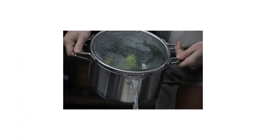 Tefal Tefal Topf-Set Nordica H852S3, O 16cm/20cm/24cm edelstahl, 3-teilig, mit Glas-Siebdeckel edelstahl Набор кастрюль Tefal Nordica H852S3, O 16см/20см/24см нержавеющая сталь, 3 предмета, со стеклянной крышкой-ситом