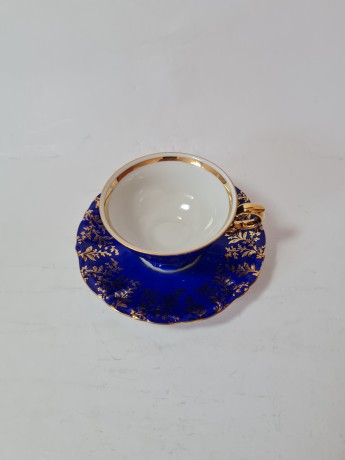 Bareuther Bavaria Чайная пара "Золото на синем" с цветочным узором и обильной позолотой, Германия, 1950-60гг.