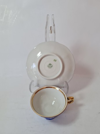 Bareuther Bavaria Чайная пара "Золото на синем" с цветочным узором и обильной позолотой, Германия, 1950-60гг.
