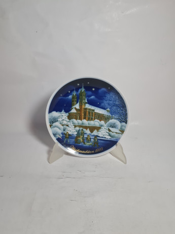 Тарелка декоративная винтажная Royal Tettau Bavaria "Рождество", фарфор, 19.5 см, Германия, 1995 год