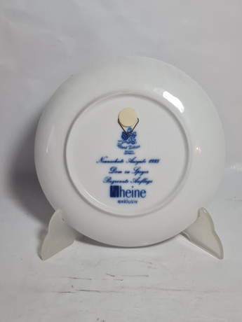 Тарелка декоративная винтажная Royal Tettau Bavaria "Рождество", фарфор, 19.5 см, Германия, 1995 год