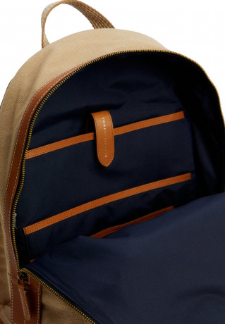 Tommy Hilfiger MONOGRAM 47 CM LAPTOPFACH Rucksack khaki ОТДЕЛЕНИЕ ДЛЯ НОУТБУКА MONOGRAM 47 СМ Рюкзак хаки