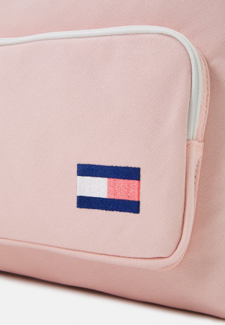 Tommy Hilfiger BIG FLAG TOTE Handbag pink crystal СУМКА BIG FLAG Сумка розовый кристалл